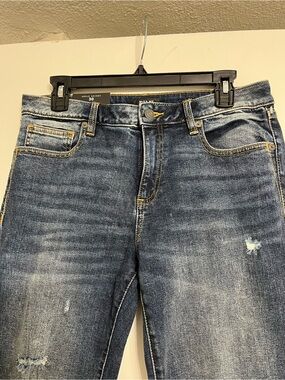 Women’s Dark Blue Distressed Jeans